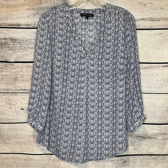 Rose & Thyme Popover Tunic Top Navy Blue White Geo Print Circles Wheels 3/4 Slvs - Picture 2 of 7